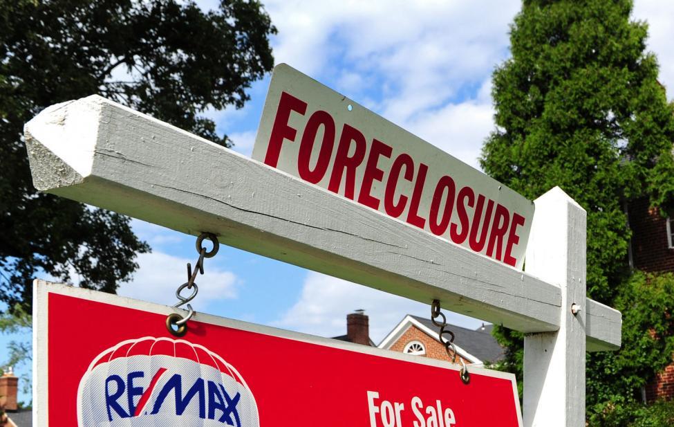 foreclosure sign remax